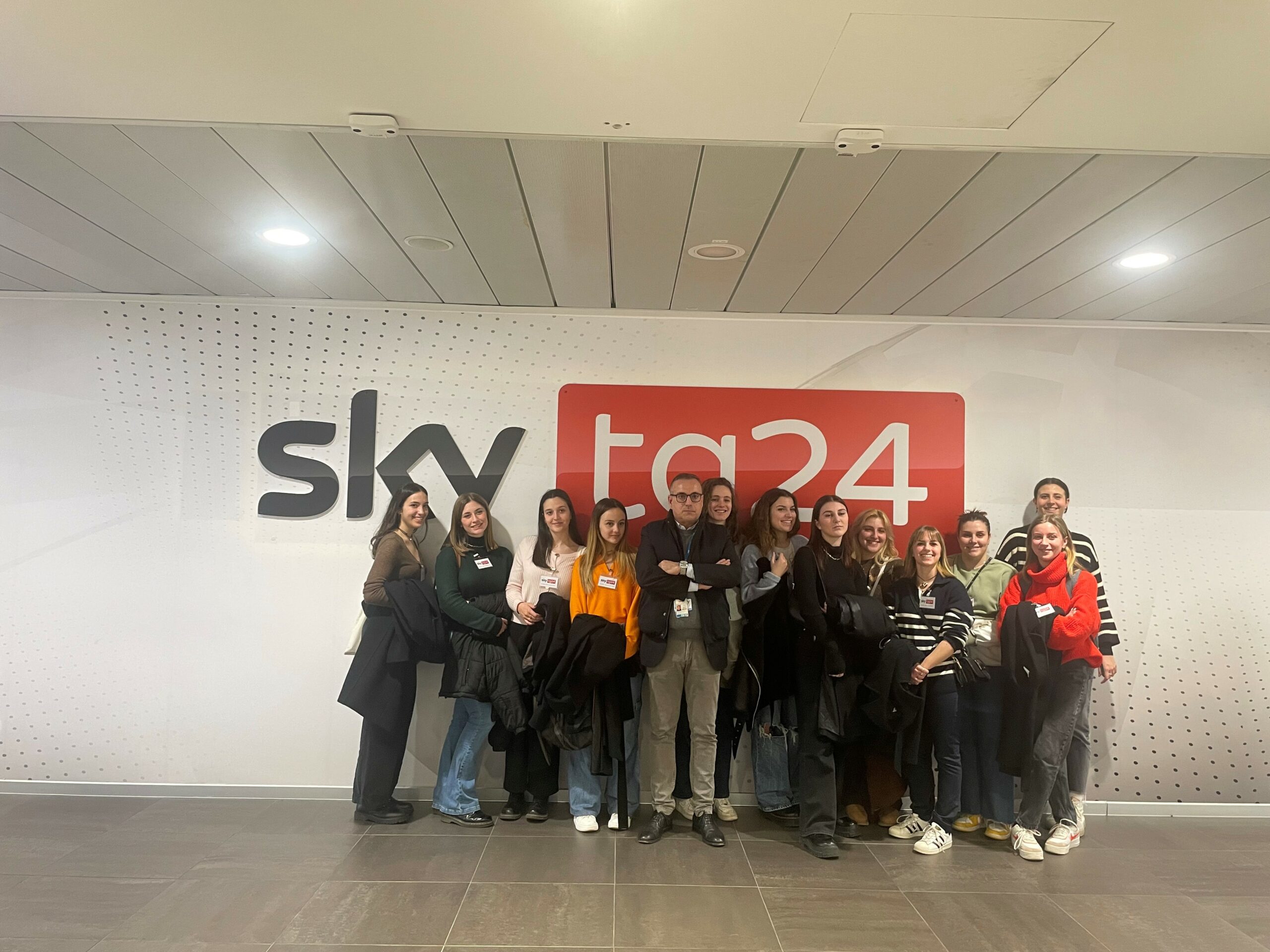 Gli studenti di Unicollege Torino dentro la notizia in SKY!